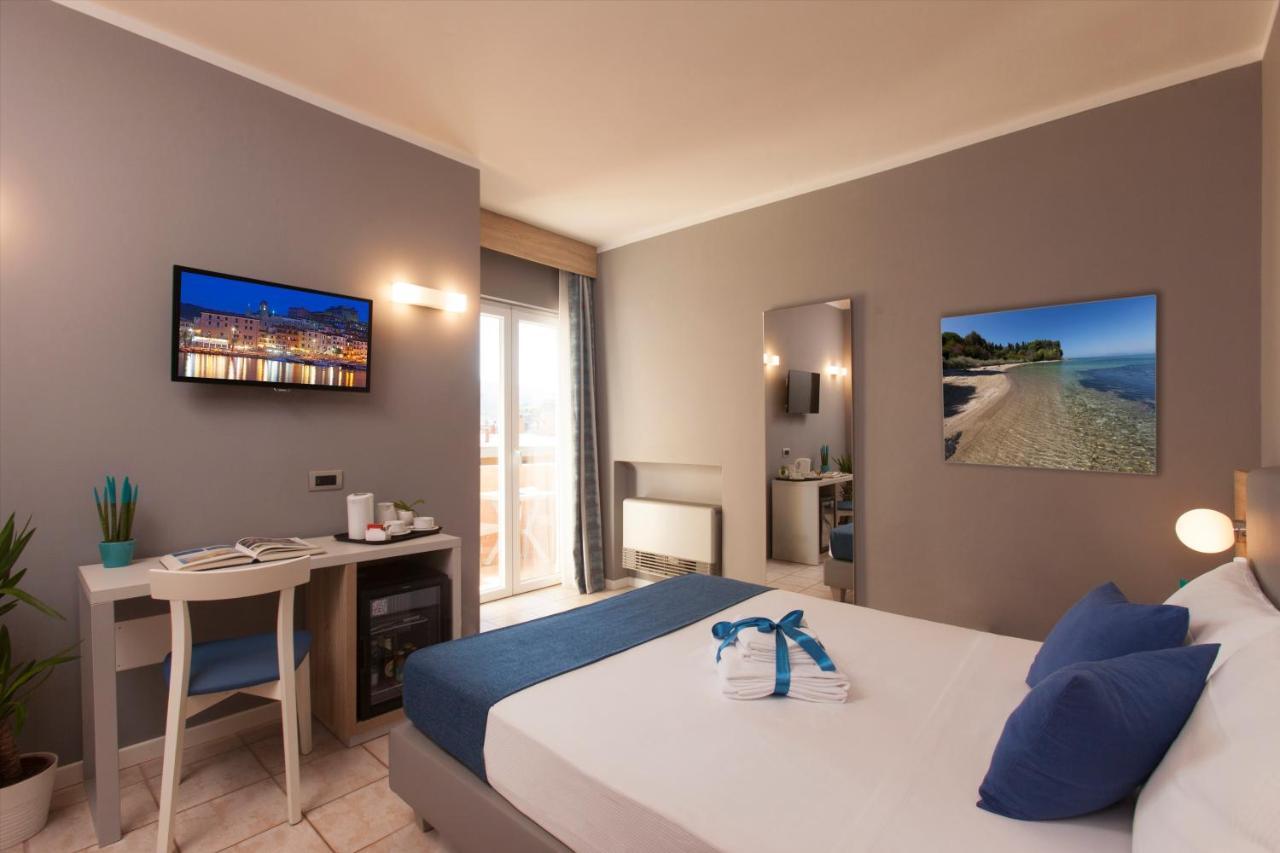 Bike&Boat Argentario Hotel بورتو سانتو ستيفانو المظهر الخارجي الصورة
